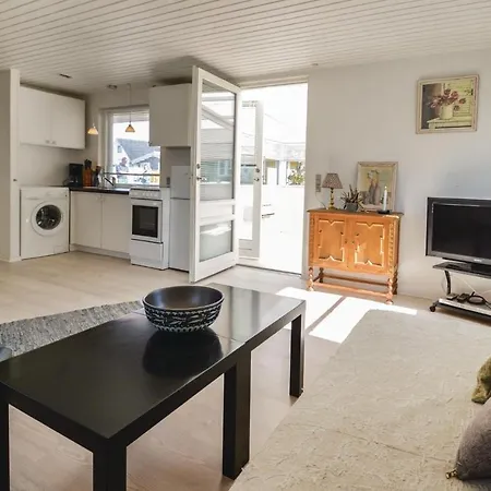 One-bedroom Holiday In Karrebaksminde *